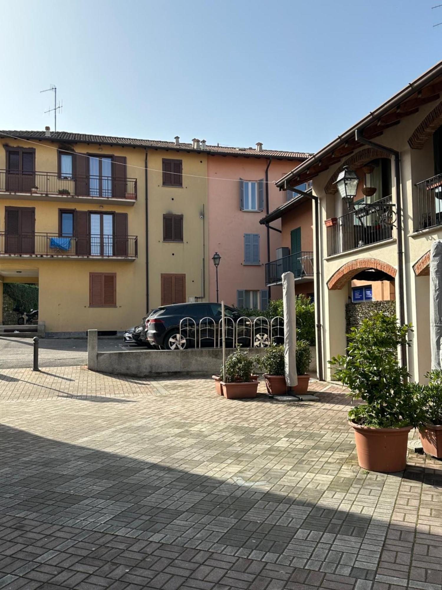 Corte Grande Apartment Lipomo Exterior foto